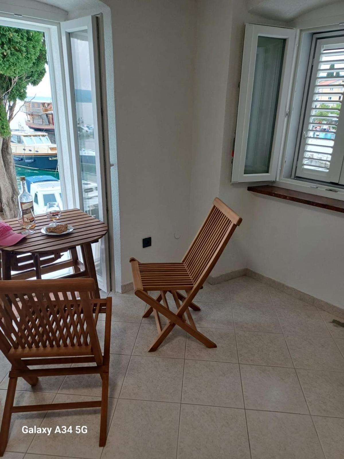 Apartmani Centar Selce Exterior foto